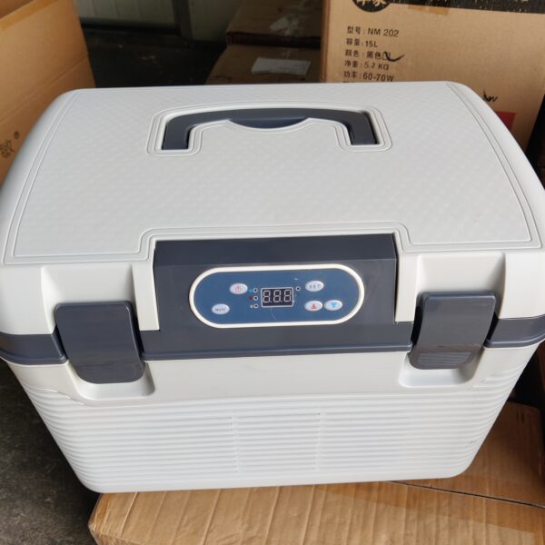 Refrigerador portátil para automóvil CR-19 Biobase - Imagen 2